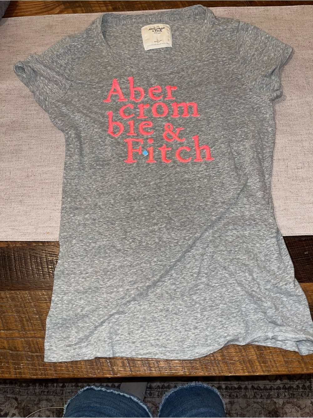 Abercrombie & Fitch Heather Gray Short Sleeve Tee with Pink Logo